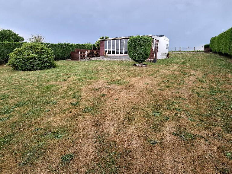 Terrain de loisirs avec mobil-home — photo 1