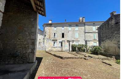 Maison  de village avec grange et jardin — photo du bien