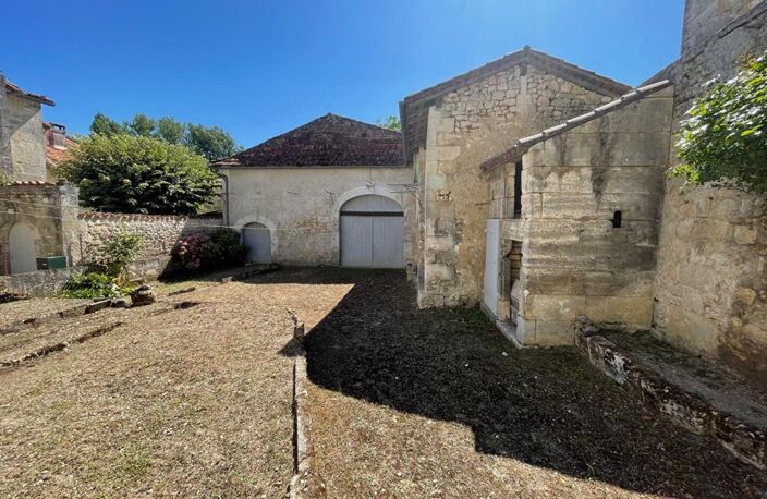 Maison  de village avec grange et jardin — photo 3