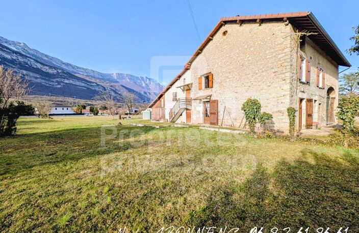 Maison  8 pièce(s) 200 m2 — photo 2
