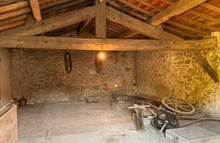 CAVE 400 m² SUR 2 ETAGES AVEC TOIT TERRASSE — photo 2