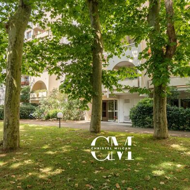 Appartement 5 pièces 593000 €