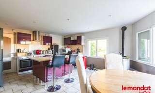 Maison 9 Pièces 308 m² à vendre à Vauciennes (51480)