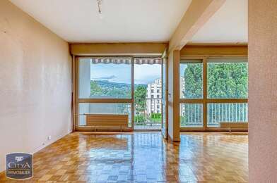 Appartement 4 pièces 175000 €