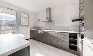 Appartement 4 Pièces 76 m² à vendre à Apt (84400)