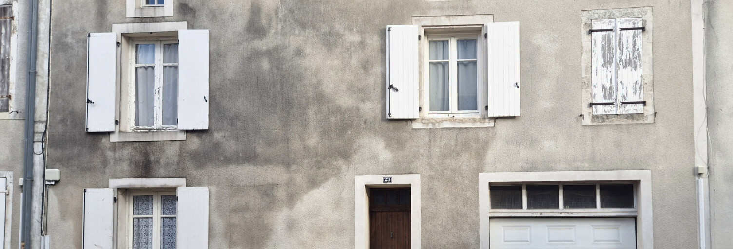 Maison 8 Pièces 214 m² à vendre à Ruffec (16700)