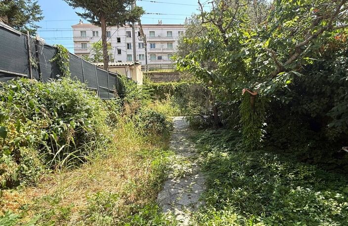Vente maison 4 pièces 98 m² Marseille 4 (13004) — photo 2