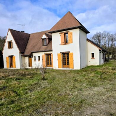 Maison 8 pièces 350000 €