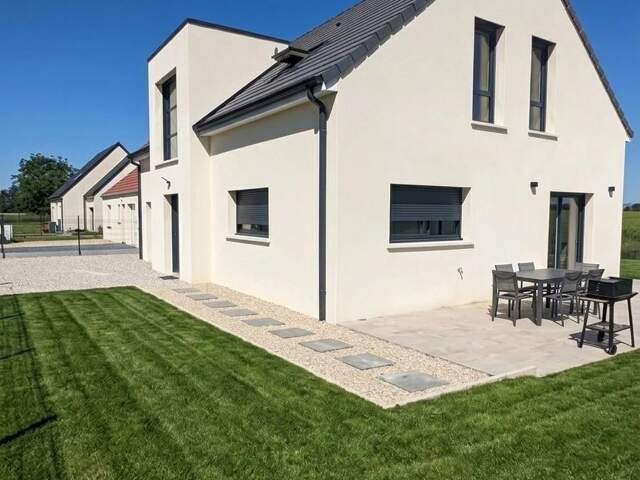 Maison a Aiserey Contemporaine. — photo du bien