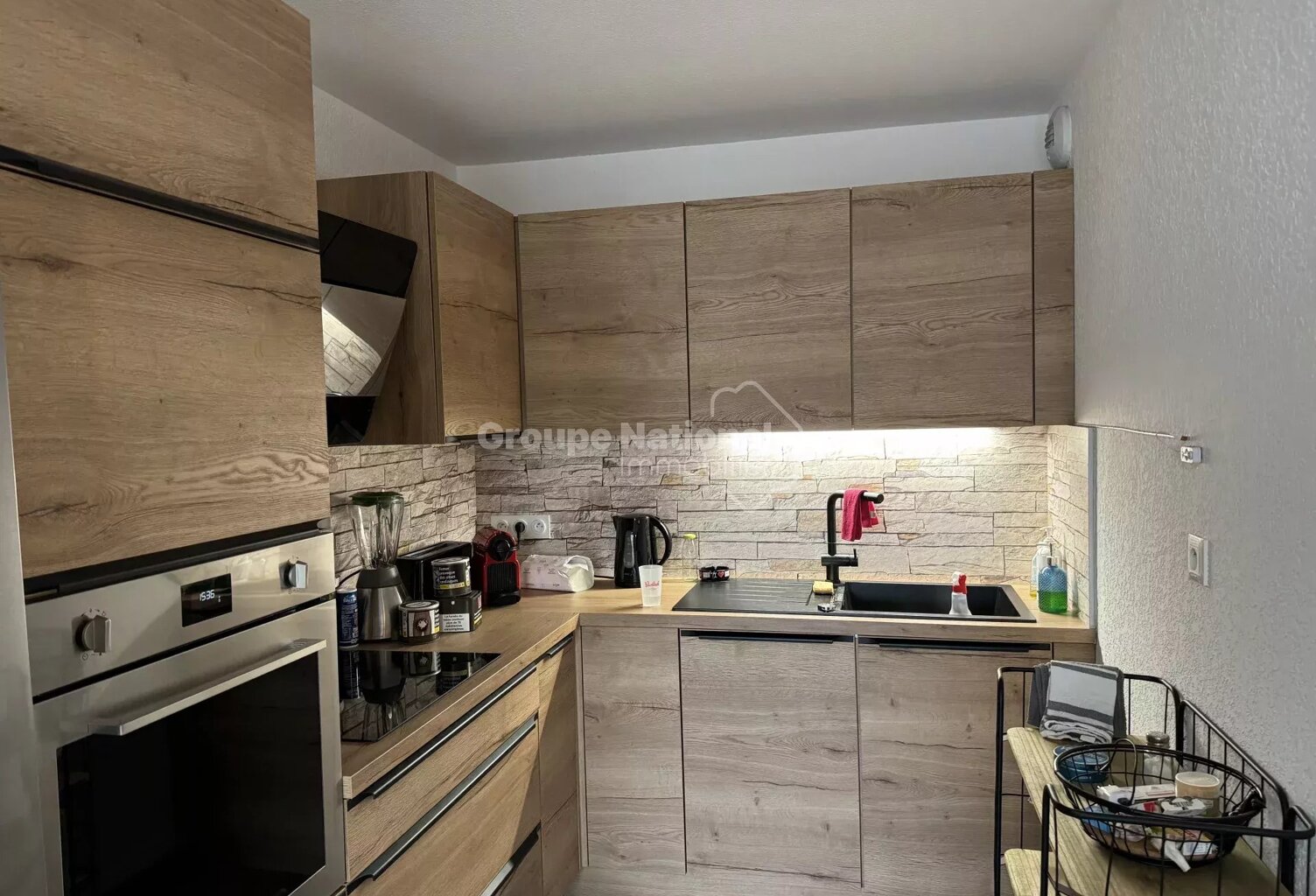 SIX-FOURS/LE BRUSC APPARTEMENT T2 AVEC GARAGE — photo 1