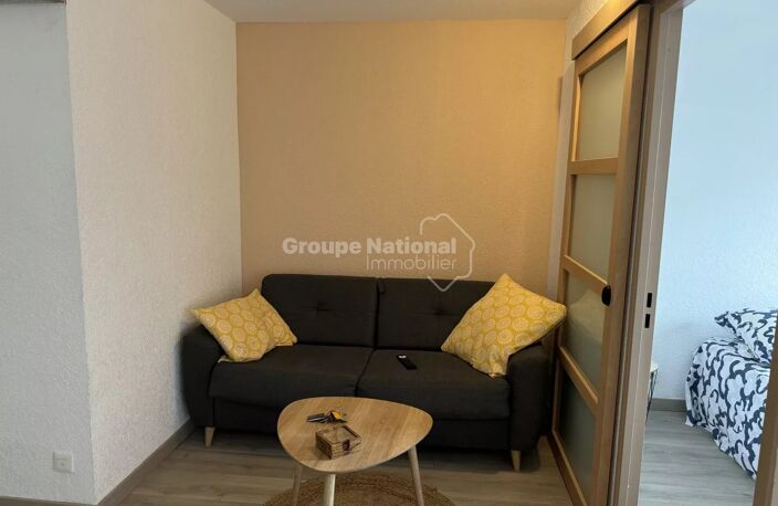 SIX-FOURS/LE BRUSC APPARTEMENT T2 AVEC GARAGE — photo 2