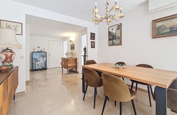 CANNES BASSE CALIFORNIE TERRASSE PISCINE — photo 2