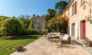 Maison 10 Pièces 360 m² à vendre à Le Cannet-des-Maures (83340)