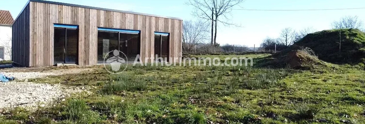 Maison 1 Pièce 66 m² à vendre à Neuvic (24190)