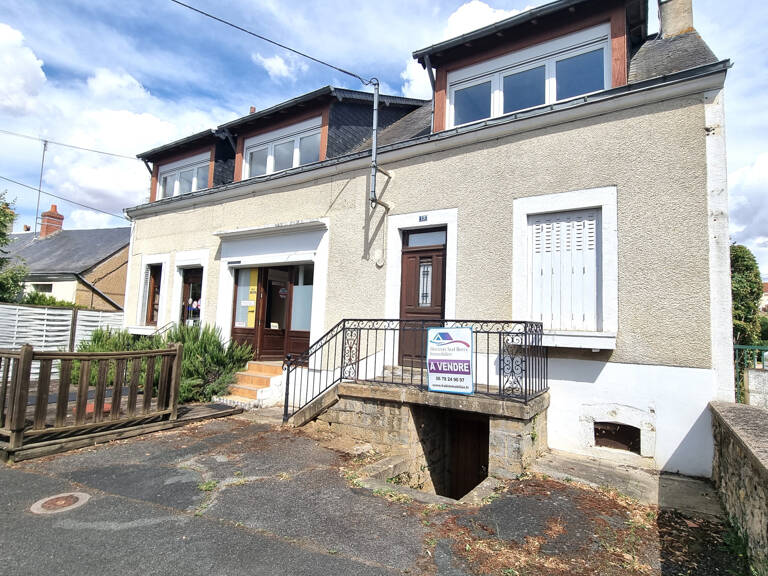 Maison de ville avec commerce ! — photo 1