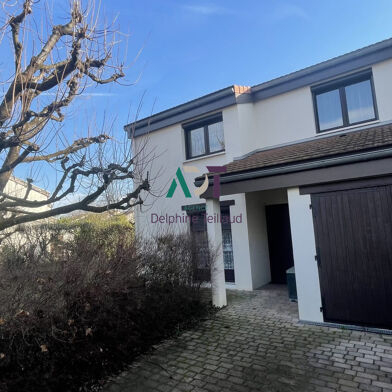 Maison 6 pièces 373000 €