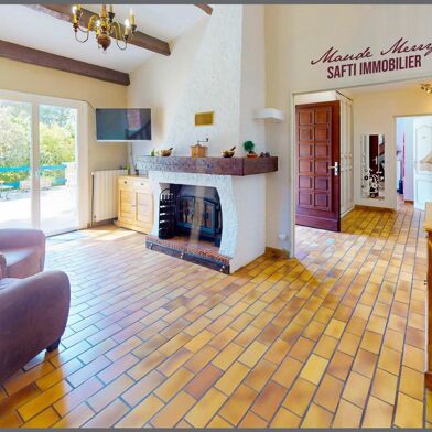 Maison 5 pièces 382000 €