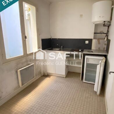 Immeuble  153000 €