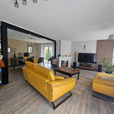 Maison 7 pièces 575000 €