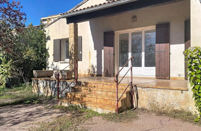 Le Pontet - Maison individuelle non mitoyenne 134m2, 5 chambres — photo 2
