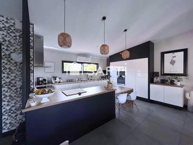 Magnifique maison à Aiffres. Coup de cœur assuré ! — photo du bien