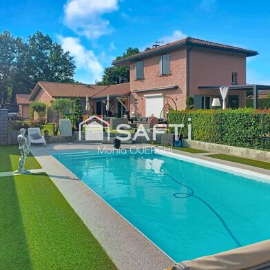 Maison 8 pièces 505000 €