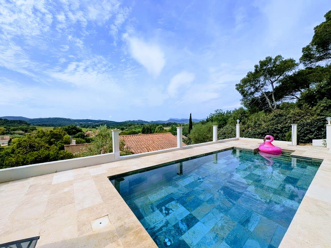 Villa / Maison 4 pièces  à vendre Pierrefeu-du-Var 83390