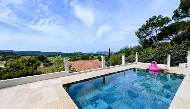 Villa / Maison 4 pièces  à vendre Pierrefeu-du-Var 83390