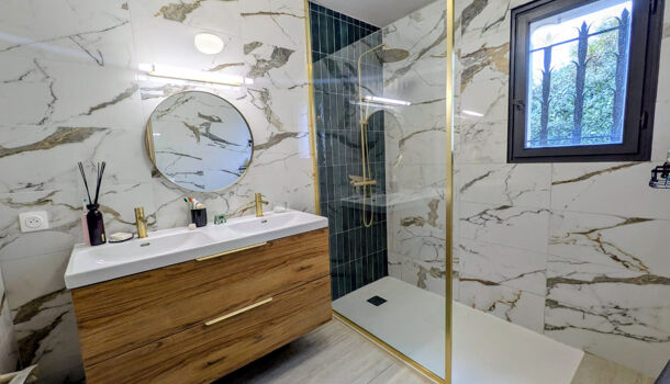 Villa / Maison 4 pièces  à vendre Pierrefeu-du-Var 83390