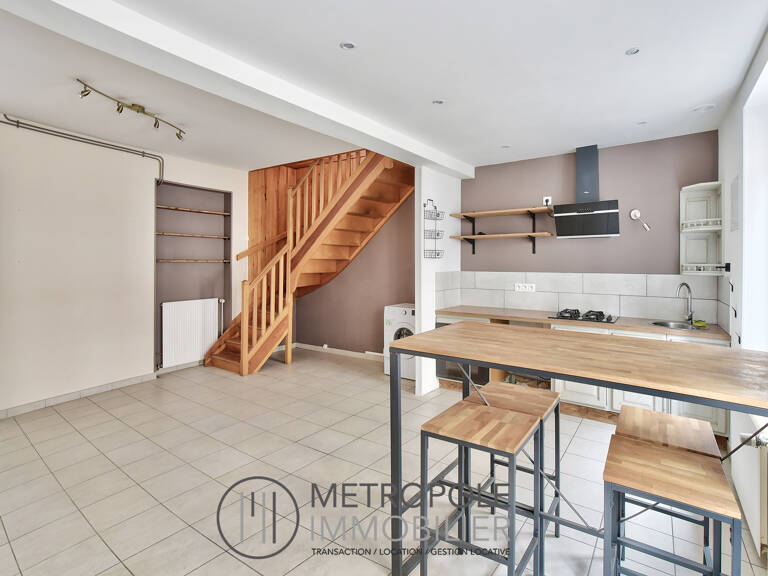 MAISON À LOUER CENTRE TARARE ! — photo 1