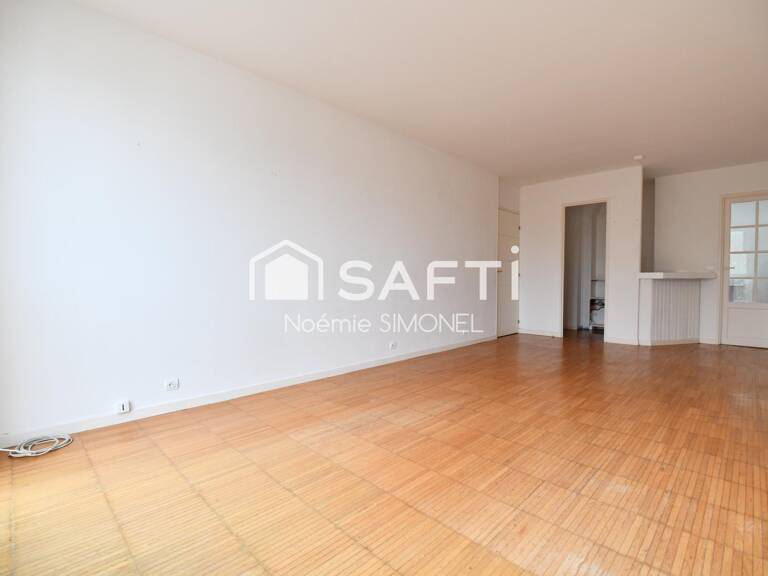 Appartement de trois pièces dans une résidence familiale et verdoyante! — photo 1