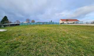 Terrain  1251 m² à vendre à Charmeil (03110)