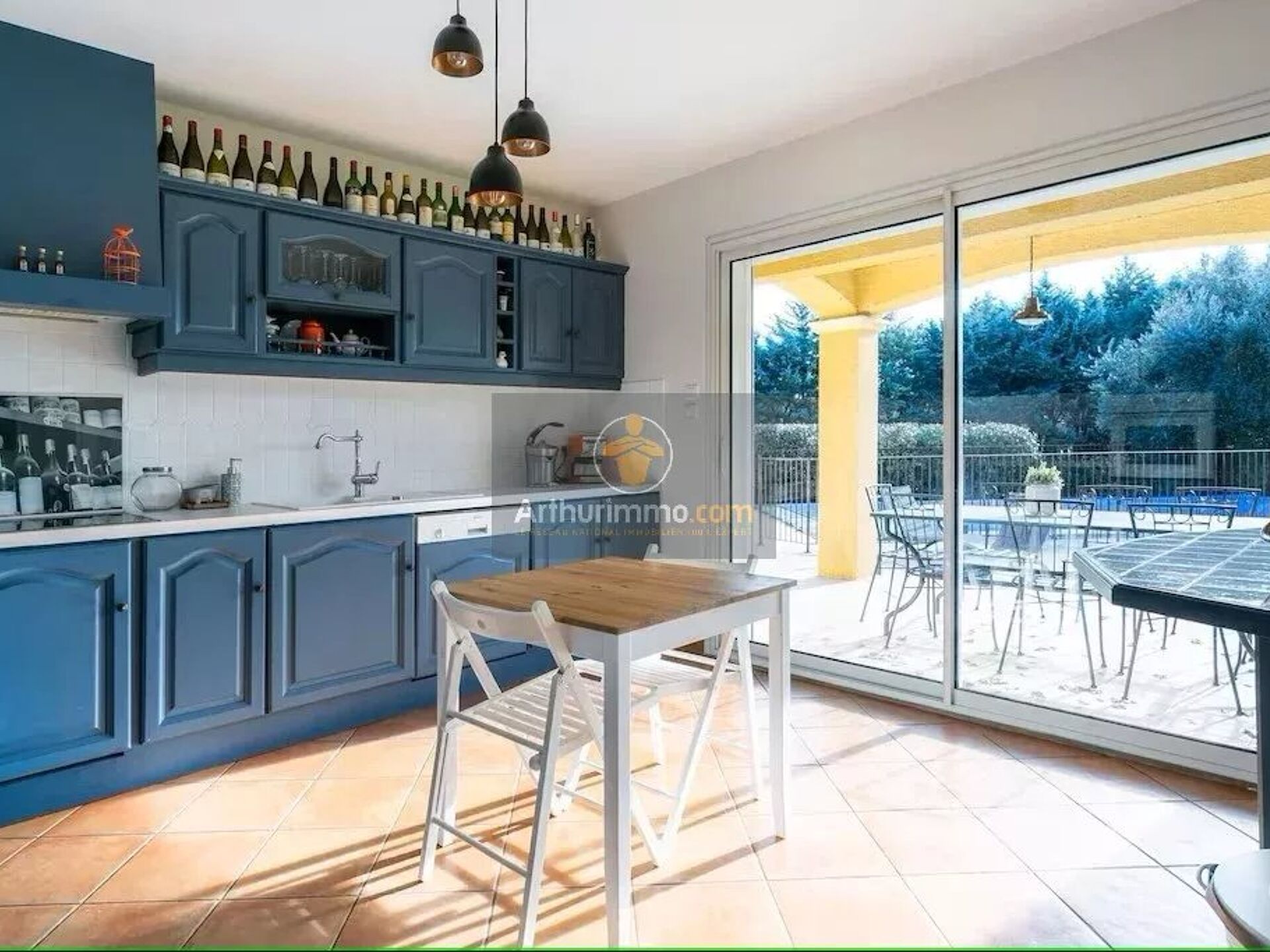 Maison 8 pièces 214 m² · à Roussillon · 214 m² · 749 000 €