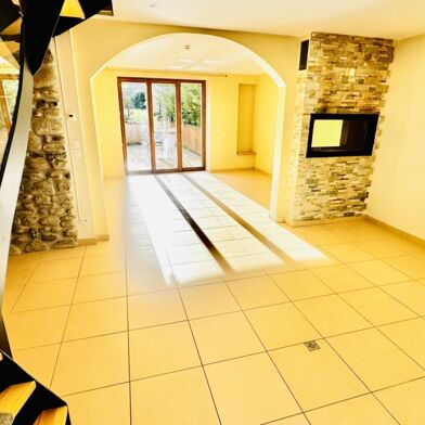 Appartement 4 pièces 415000 €