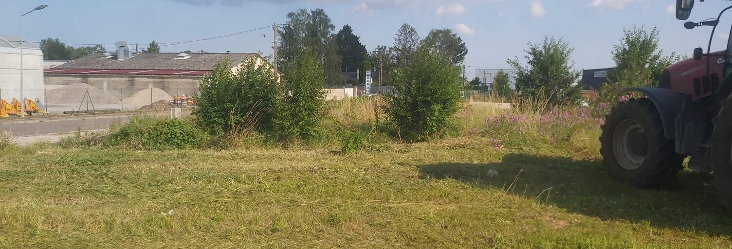 Terrain  1800 m² à vendre à Genlis (21110)