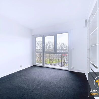 Appartement 5 pièces 192000 €