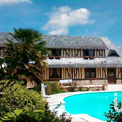 Maison 9 pièces 497000 €