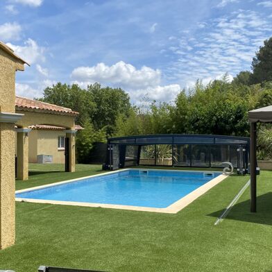 Maison 4 pièces 599000 €