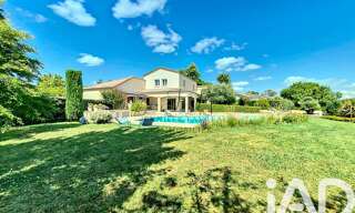 Maison 8 Pièces 257 m² à vendre à Tresses (33370)