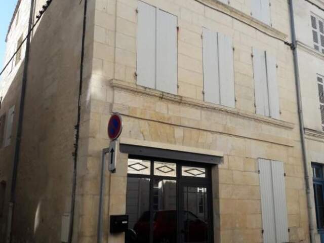 APPARTEMENT SAINTES - 3 pièce(s) - 63 m2 — photo du bien