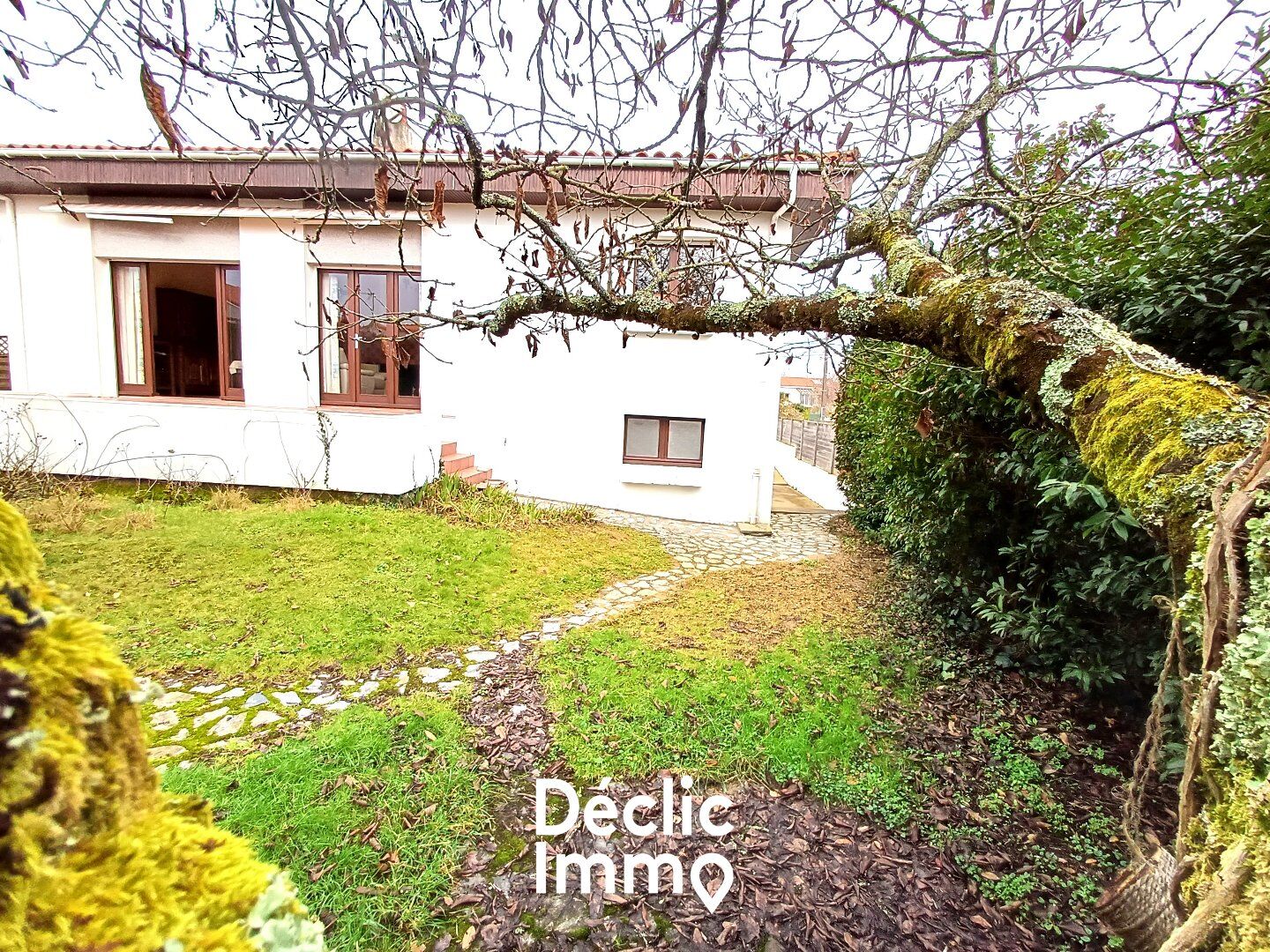 Villa / Maison  T7 à vendre Roche-sur-Yon (La) 85000