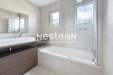 Appartement 5 pièces 1700 €