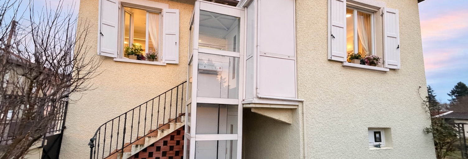 Maison 6 Pièces 130 m² à vendre à Le Coteau (42120)