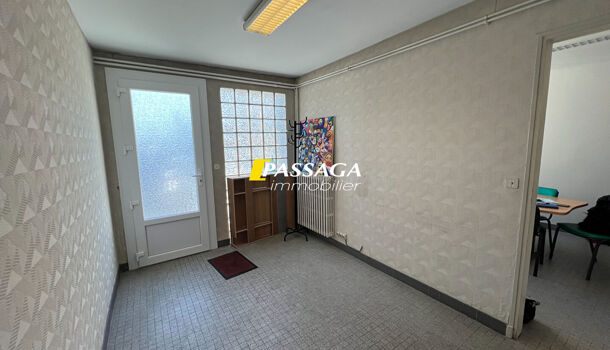 Bureau 3 pièces  à louer Rodez 12000