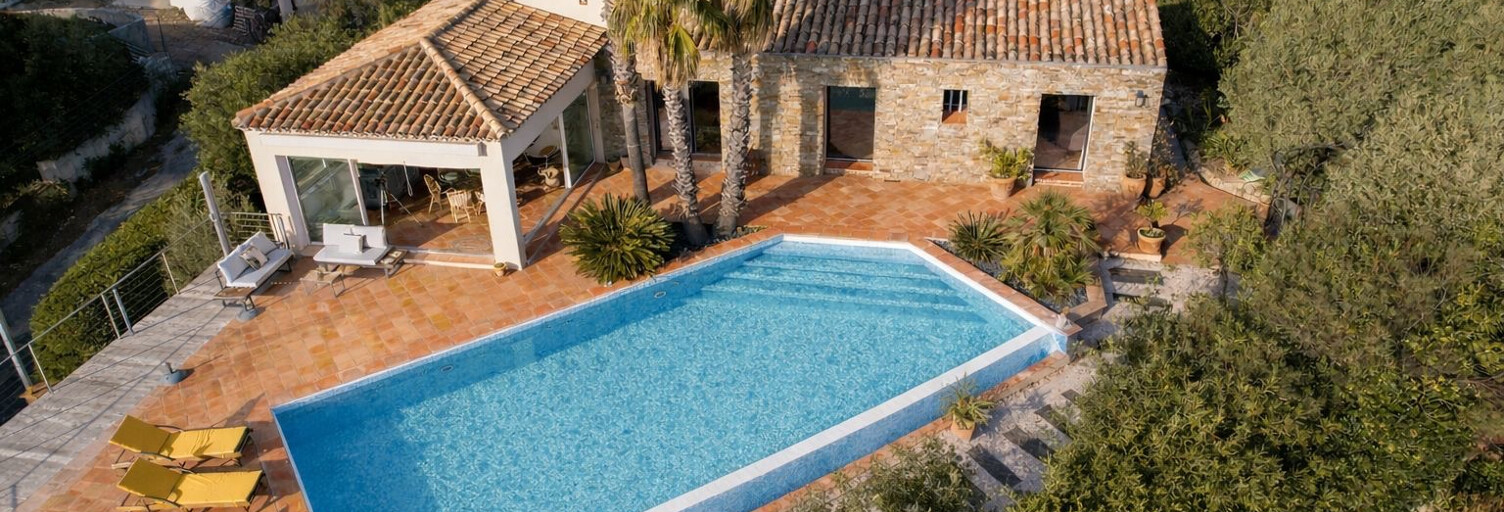 Maison 7 Pièces 184 m² à vendre à Roquebrune-sur-Argens (83380)