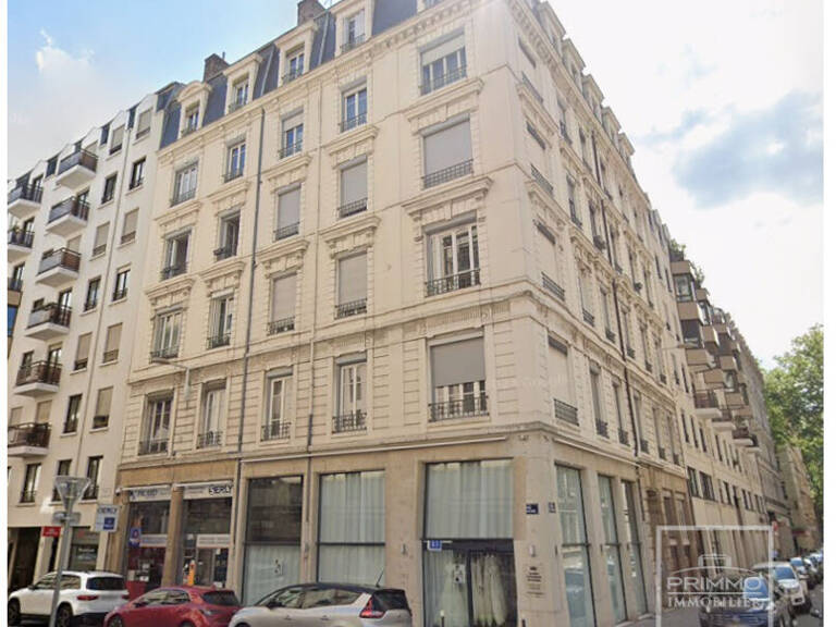 LYON 6, MURS COMMERCIAUX, 117.9m² vendu loué — photo 1