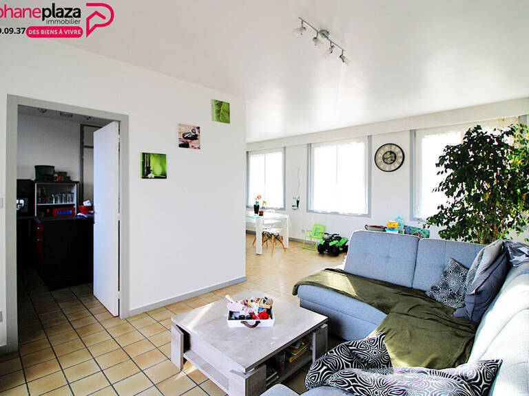 Appartement avec garage et jardin Targon 5 pièce(s) 123 m2 — photo 1