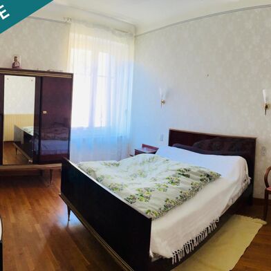 Maison 7 pièces 135000 €