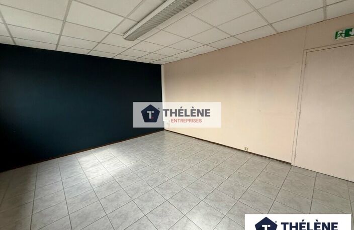 BUREAUX à LOUER — photo 2