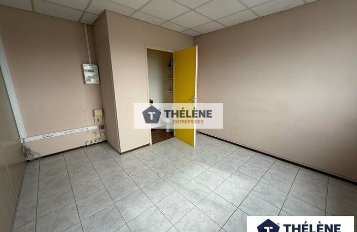 BUREAUX à LOUER — photo 4